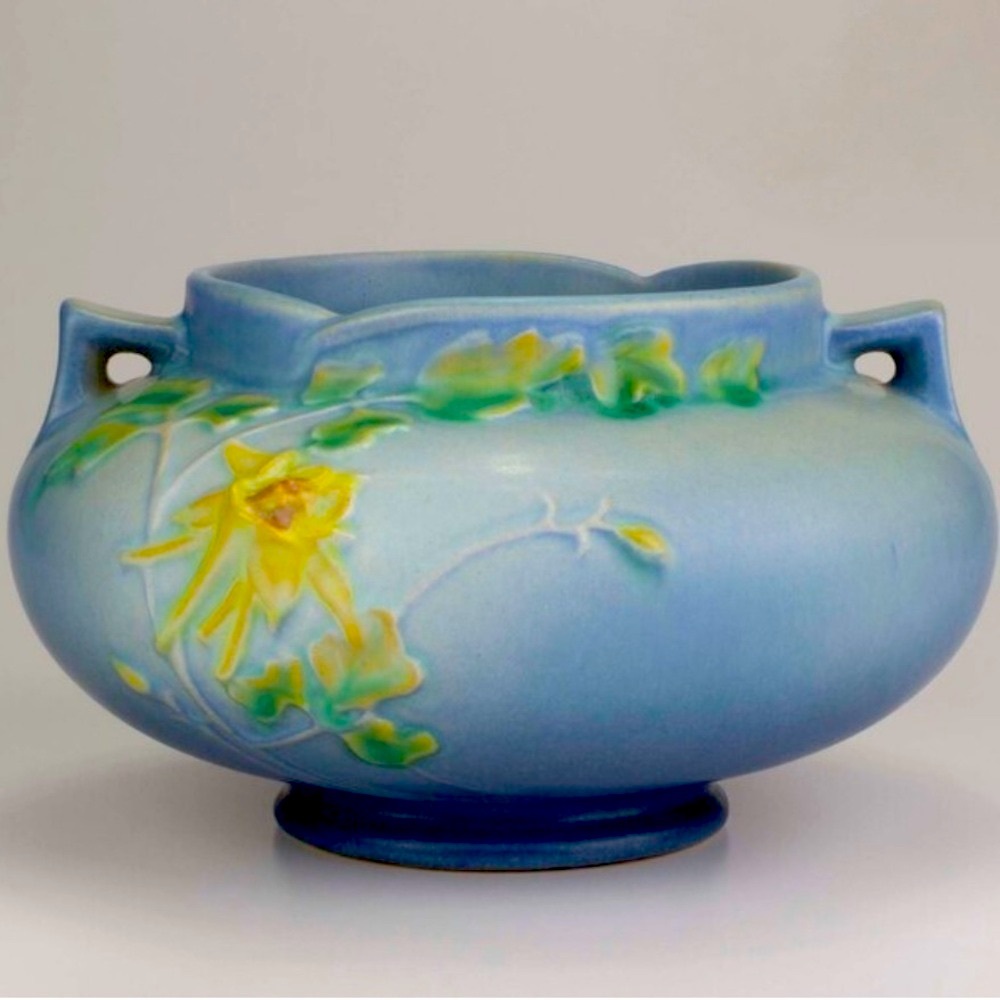 Roseville Pottery Columbine Jardiniere, Shape 655-4, Frost Blue